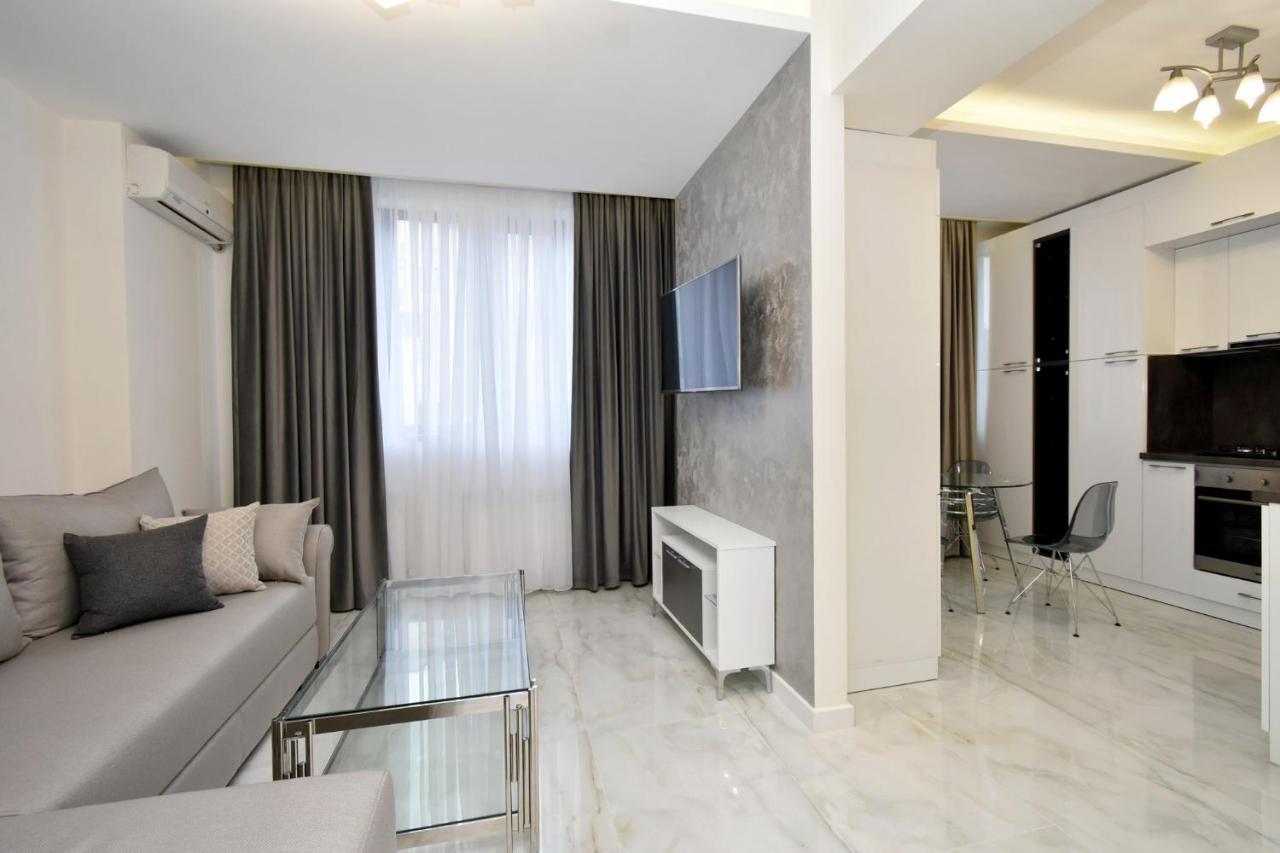 Apartment House In Centr Koghbaci Strit